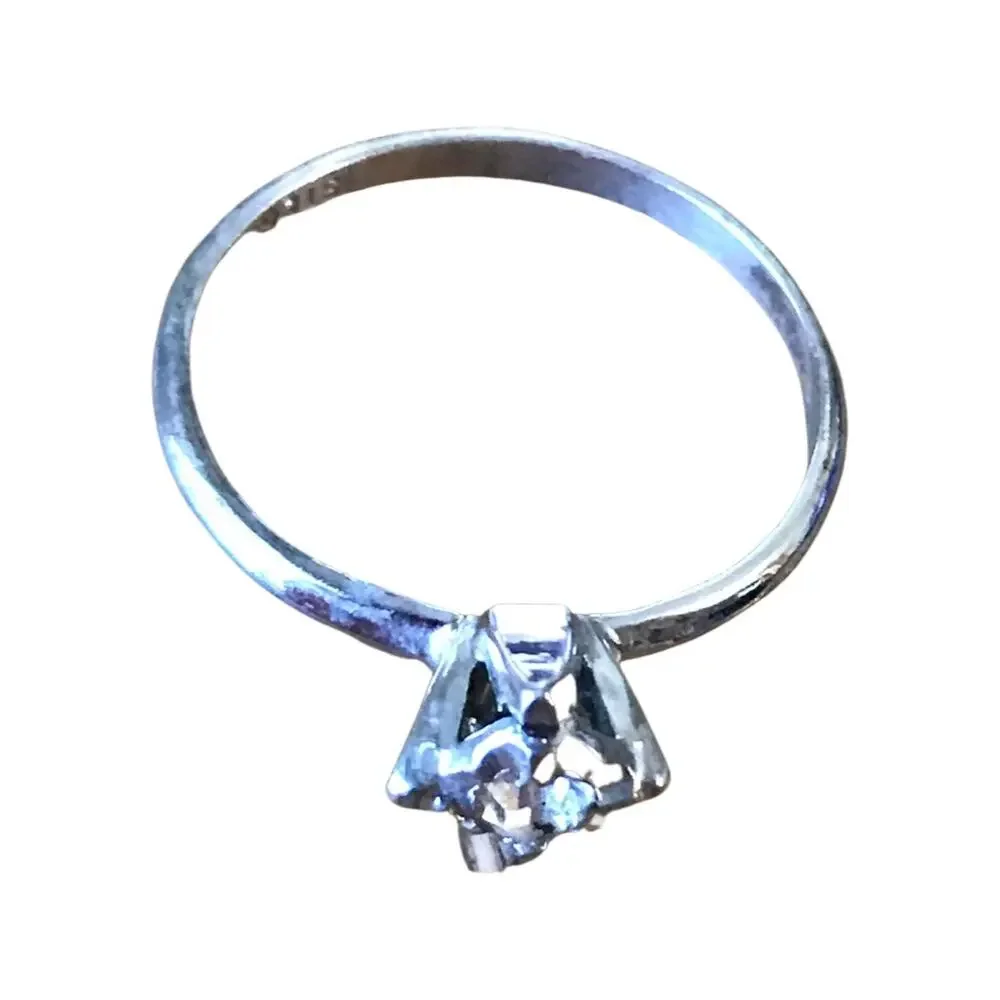 Vintage Solitaire Cubic Zirconia Sterling Silver Ring, CZ Silver Band Sz 9